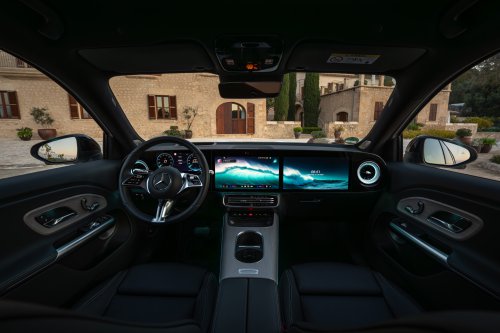 Neue offizielle Bilder des neuen elektrischen GLB