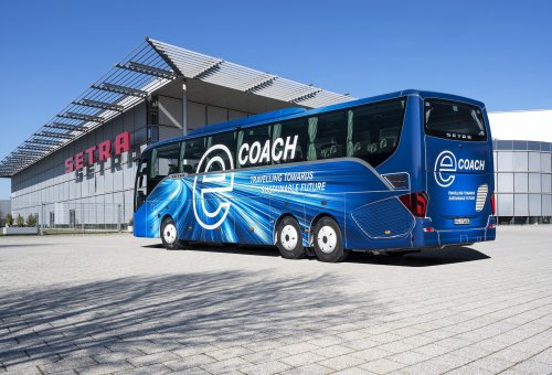 Daimler, Daimler Buses zeigt Prototyp des eCoach – den e-Reisebus von Setra