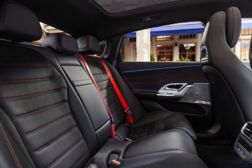 Die vollelektrische C-Klasse EQ von Mercedes-Benz