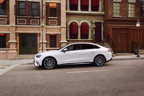 Die vollelektrische C-Klasse EQ von Mercedes-Benz