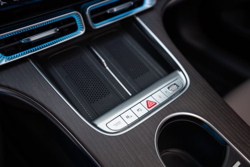 Die vollelektrische C-Klasse EQ von Mercedes-Benz