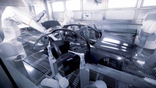 Dreifach-Serienstart in Sindelfingen: Mercedes-Benz setzt Maßstäbe in der Produktion