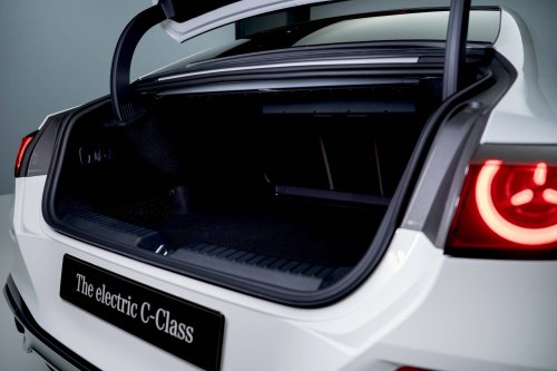 Elektro neu gedacht: Wie die C-Klasse EQ Raum und Alltag verändert