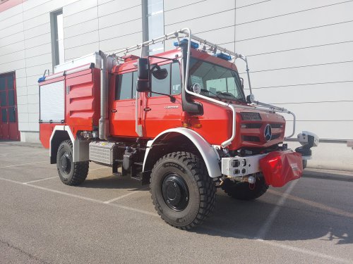 RETTmobil 2026: Daimler Truck zeigt Einsatztechnik zwischen Alltag und Extrem