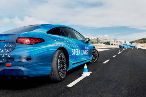 Steer-by Wire im EQS Facelift bestätigt – erstes Interieur-Foto