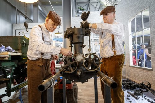Sonderausstellung „Legenden auf Rädern“ verlängert