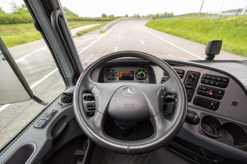 30 Jahre Actros: Mercedes-Benz Trucks verbindet Tradition und Transformation