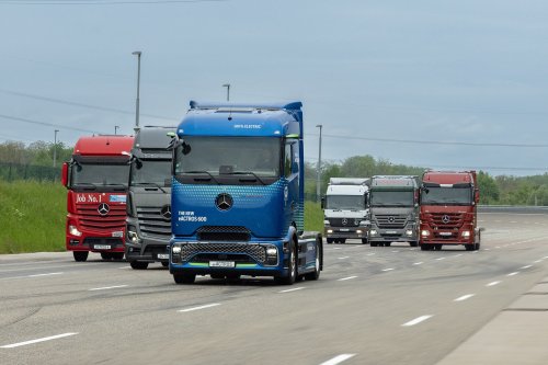 30 Jahre Actros: Mercedes-Benz Trucks verbindet Tradition und Transformation