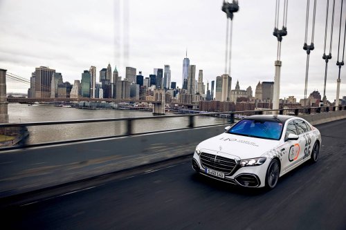 Mercedes-Benz, 100 Jahre Mercedes-Benz: Zwischen Mythos, Markenmacht und Mobilitätswandel
