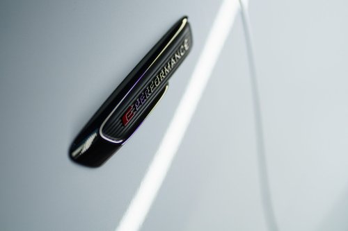 Mercedes-AMG präsentiert AMG GT 4-Türer in Polen / +Video