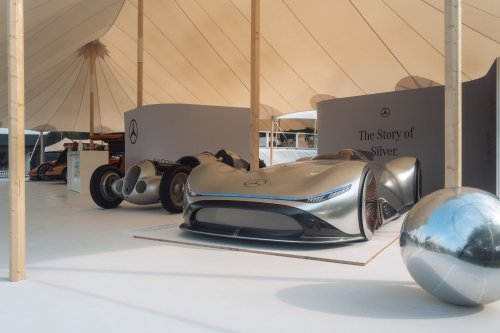 Mercedes-Benz Classic bei „The Aurora“ in Schweden