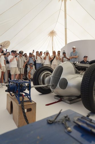 Mercedes-Benz Classic bei „The Aurora“ in Schweden
