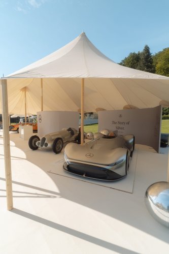 Mercedes-Benz Classic bei „The Aurora“ in Schweden