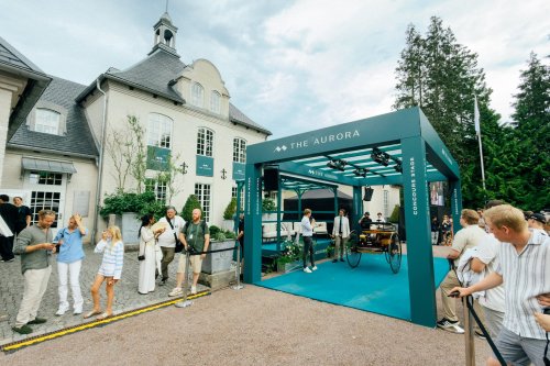 Mercedes-Benz Classic bei „The Aurora“ in Schweden