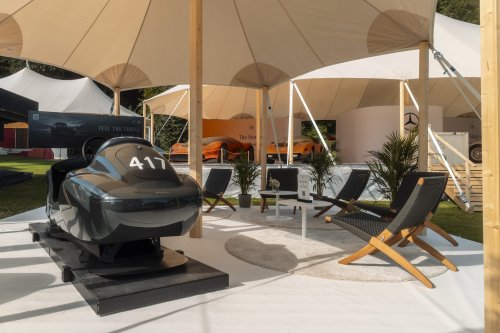 Mercedes-Benz Classic bei „The Aurora“ in Schweden