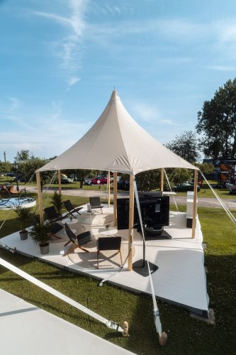 Mercedes-Benz Classic bei „The Aurora“ in Schweden