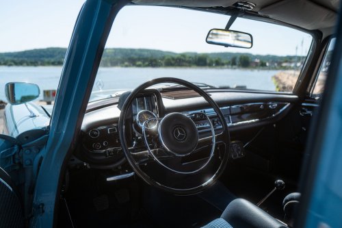 Mercedes-Benz Classic bei „The Aurora“ in Schweden