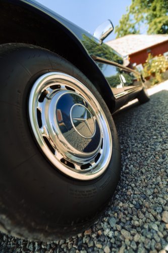 Mercedes-Benz Classic bei „The Aurora“ in Schweden