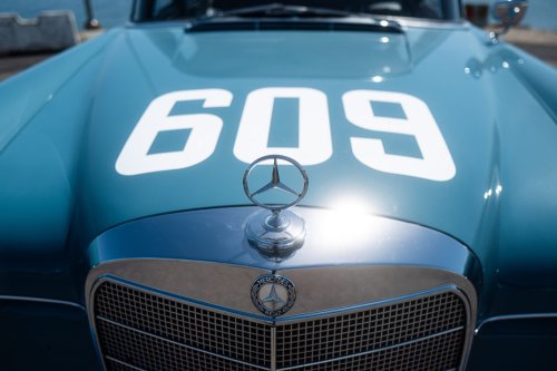 Mercedes-Benz Classic bei „The Aurora“ in Schweden