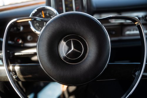 Mercedes-Benz Classic bei „The Aurora“ in Schweden
