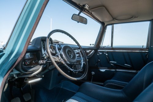 Mercedes-Benz Classic bei „The Aurora“ in Schweden