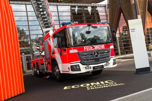 Mercedes-Benz Trucks auf der INTERSCHUTZ 2026 in Hannover