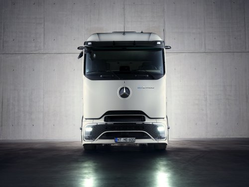 Mercedes-Benz, Mercedes-Benz Trucks bringt eActros Lowliner-Variante