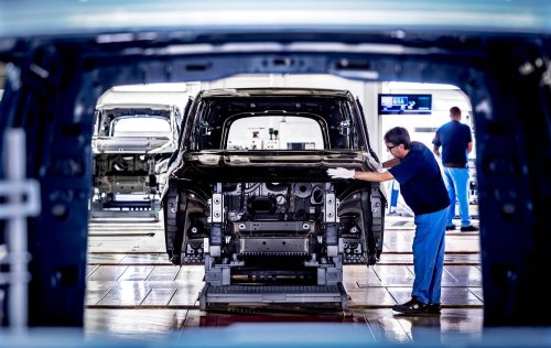 Mercedes startet Serienproduktion des VLE