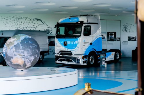 Mercedes-Benz, Nutzfahrzeuge im Wandel der Zeit: Mercedes-Benz Museum präsentiert Jubiläumsausstellung