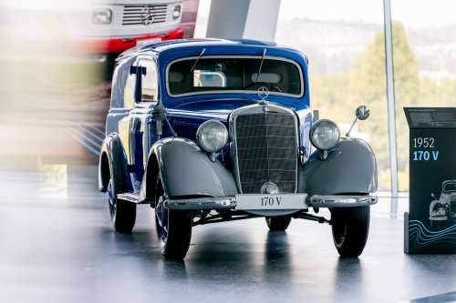 Nutzfahrzeuge im Wandel der Zeit: Mercedes-Benz Museum präsentiert Jubiläumsausstellung