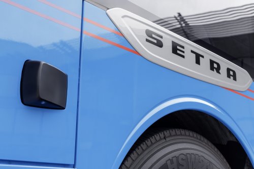 Setra MultiClass S 515 LE hybrid: der Überlandbus im Bus Euro Test 2026