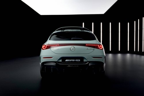 Mercedes, Mercedes streicht durchgehendes Lichtband am Heck des CLA