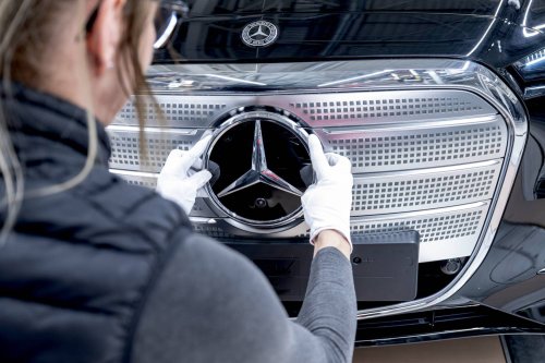 Produktionsstart für elektrische C-Klasse im Werk Kecskemét