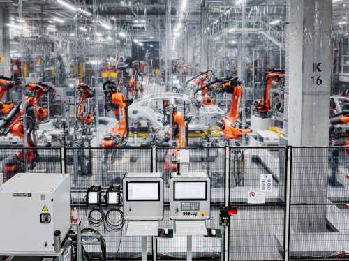 Warum Mercedes‘ Milliardenwerk jahrelang ungenutzt blieb