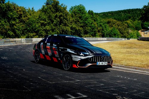 Mercedes, Mercedes-AMG CLA 45 4MATIC+: Neuer Klassenrekord mit 7:32,070 Minuten auf der Nordschleife