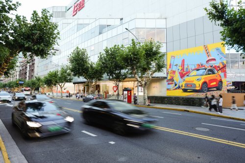 Smart, Neue smart #2 Bilder des Zweisitzers als Streetart-Motiv
