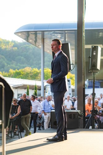 Kestenholz eröffnet «Home of Stars» in Pratteln
