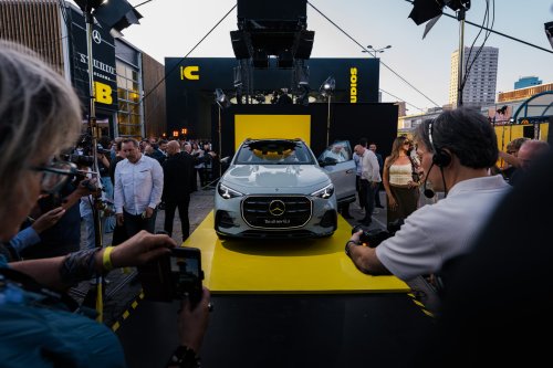 Mercedes, Warum Mercedes den neuen GLA in Warschau präsentierte