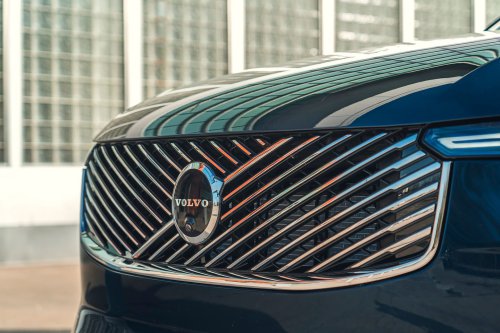 Volvo Is Planning a New Affordable SUV to Replace the EX30 and a Large SUV to Sit above the XC90