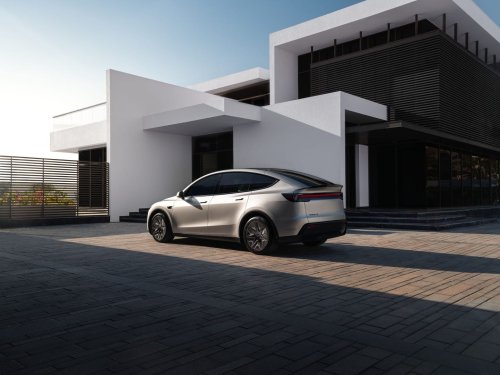 2027 Tesla Model Y L Finally Lands on American Shores Starting at $63,630