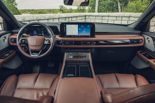 Inside the 2026 Lincoln Aviator Reserve: Full Interior Photo Gallery