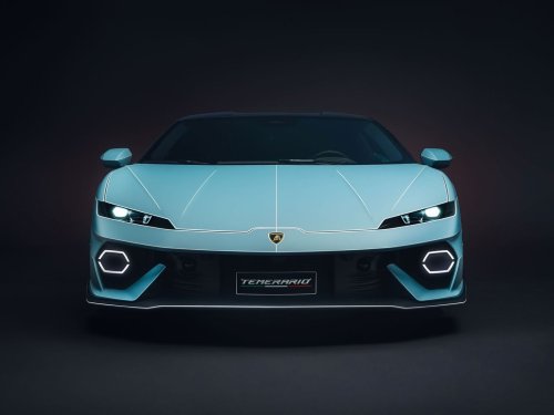 Lamborghini's Newest Temerario Ad Personam Twins Wear Accentuating Sketch Lines