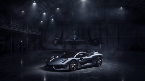 The Hennessey Blackbird Goes Old School with a Six-Speed Gated Manual and a Naturally Aspirated V-8