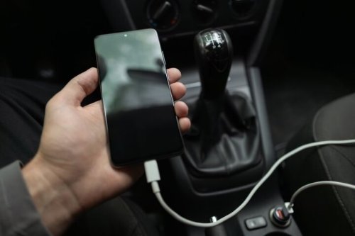 Charging Your Phone in the Car Isn't Costing You Much