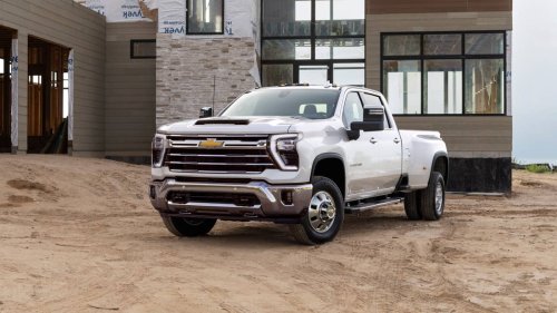 America's Biggest Pickups Just Got Their First IIHS Safety Check, And Some Failed