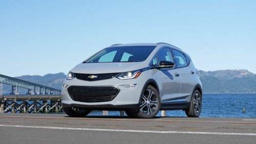 2019 Chevrolet Bolt EV vs 2019 Nissan Leaf: Which One Is More Reliable