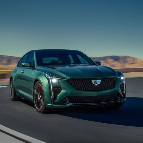 Cadillac’s Pricey CT5-V Blackwing’s Lease for July Is Tempting—If You Dare