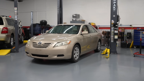 This Toyota Engine Was Slowly Eating Itself And Still Lasted 300,000 Miles