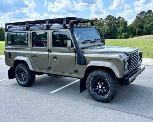 1996 Land Rover Defender 110 300Tdi Is For Sale on Bring a Trailer with 4 Days Left at $25,000