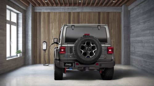 Most EV Owners Are Charging At The Wrong Time